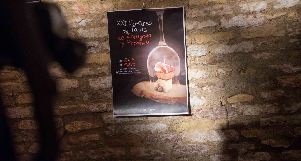 ¡Ya tenemos cartel para la XXI edición del Concurso de Tapas de Zaragoza! El jurado compuesto por Inmaculada Armisen, responsable de Zaragoza Turismo.