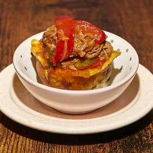 KIMERA - Tostones con ropa vieja