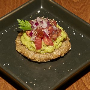 LOS SABORES DE MI TIERRA - Tostada mediterránea 🚫🌾